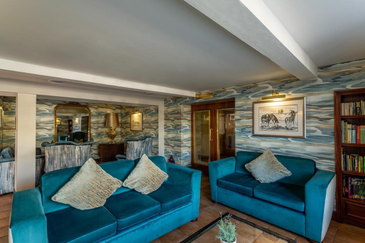 Hotel Dooley's 3*