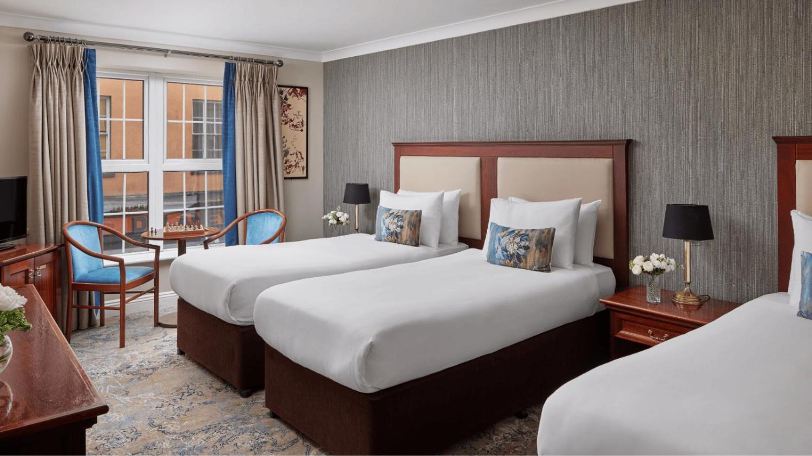 Hotel Dooley's