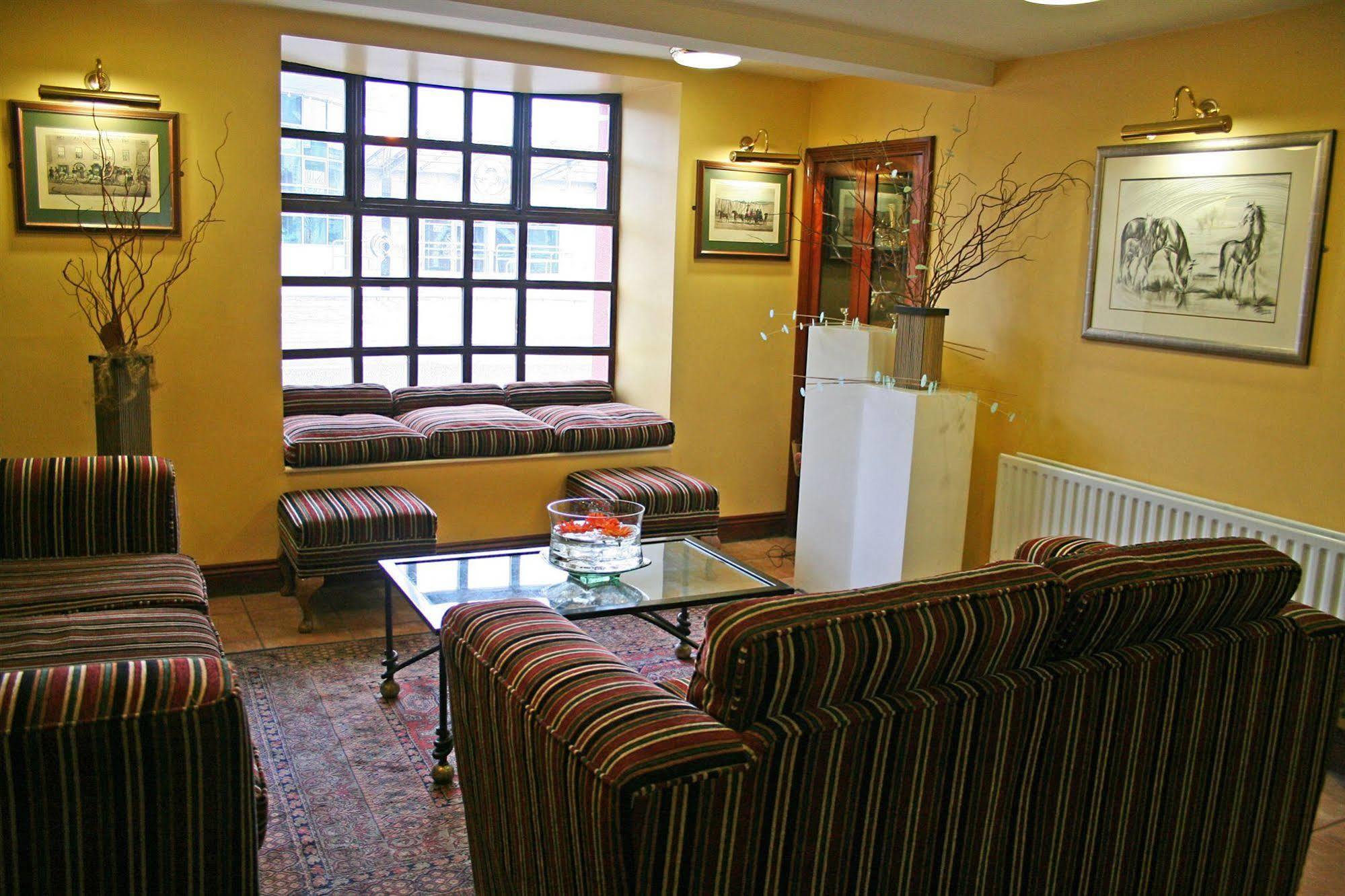 Hotel Dooley's 3*